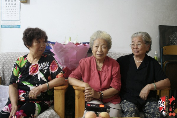 越調(diào)名老藝人雷桂花、劉巧蓮、劉玉蘭回首往事