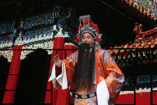 河南省豫劇二團(tuán)演員、唐派再傳弟子郭志誠演唱唐派名劇《金殿風(fēng)云》