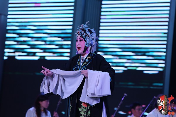 崔蘭田親傳弟子、國家一級演員張曉霞表演《桃花庵》上門樓一折