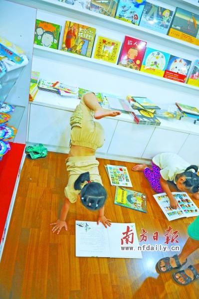 　由于有的孩子自控力差，造成圖書損壞。 南方日報(bào)記者 王云攝