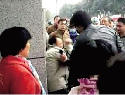 純屬誤會(huì)，人家不是人販子