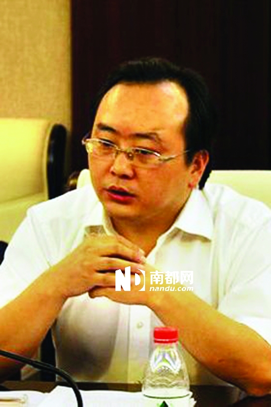 恩施州中級人民法院辦公室主任劉國峰。 圖片來源：騰訊