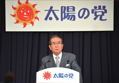 13日，日本東京，石原慎太郎召開新聞發(fā)布會(huì)，正式宣布新黨成立。圖/東方IC
