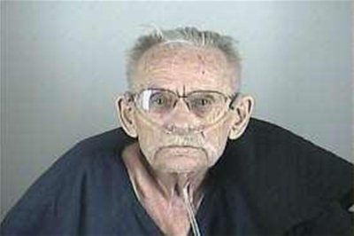 槍殺妻子的美國俄勒岡州86歲男子羅福勒。