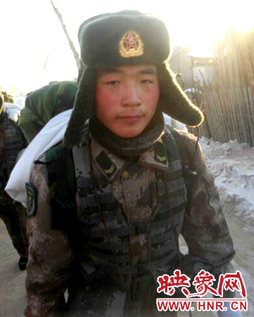 撲火救人壯烈犧牲的退伍戰(zhàn)士、民兵排長鄭春光
