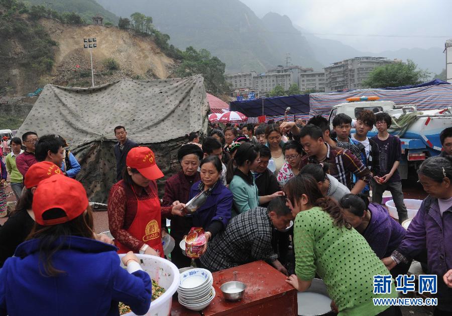 直擊震區(qū)：生活，依然在繼續(xù)