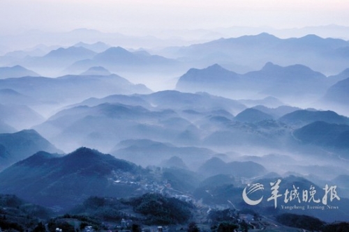 天臺(tái)山風(fēng)光如畫。