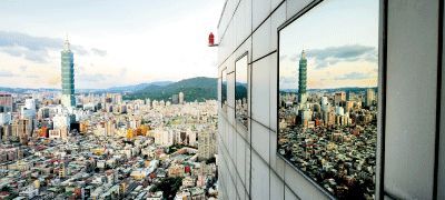  標志性建筑下面，臺灣的市井美食隱藏其中，待你尋找。