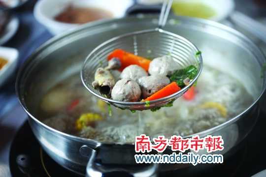 低，是實(shí)惠也是風(fēng)格俗 是喜劇也是味道