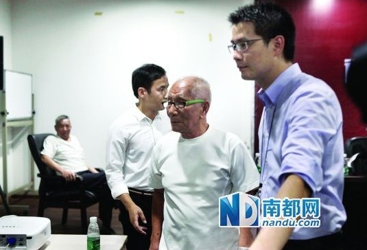 發(fā)布會現(xiàn)場，葉問兒子葉準(zhǔn)中途離場。