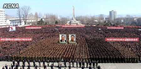 朝鮮民眾稱，朝鮮軍民“將在任意時期、對任意對象隨意實施無止境的正義打擊，一定實現(xiàn)民族的夙愿祖國統(tǒng)一大業(yè)”。