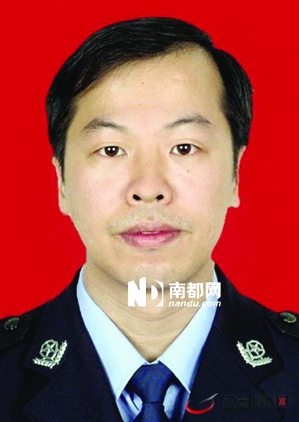 南城公安分局副局長(zhǎng)孔逸鴻。
