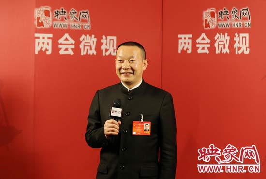 全國人大代表劉文新接受映象網(wǎng)“兩會微視”訪談。
