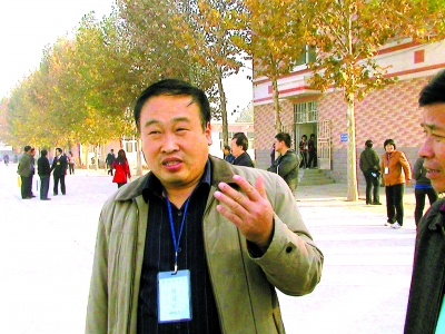張偉生前照片。胡恩來攝