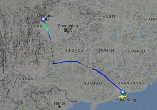  圖片來自航空網(wǎng)站flightradar24，圖顯示飛機(jī)安全降落成都