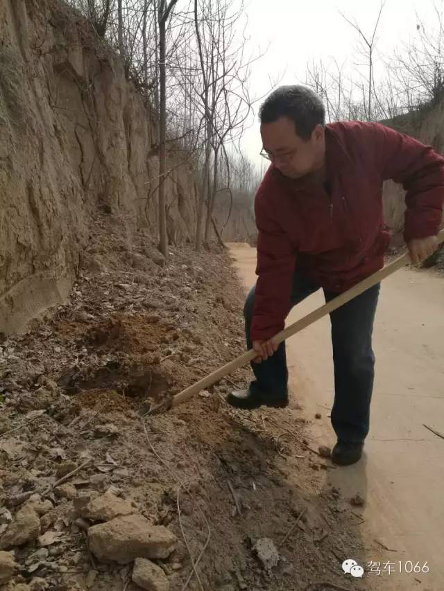 這大叔干起活也是很6呀！