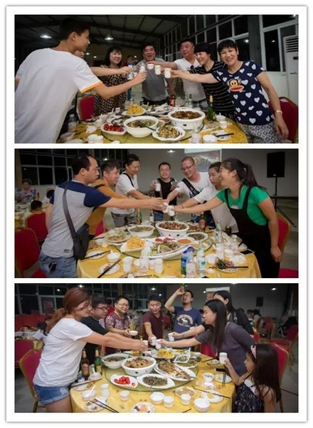 看我們的飯菜豐盛嗎？