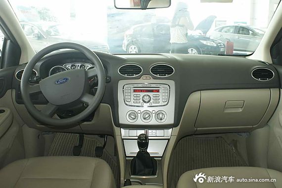 ?？怂箖蓭?jīng)典1.8MT 時尚型