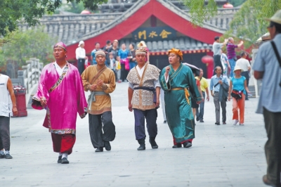 景區(qū)不漲價(jià)，希望游客玩得開(kāi)心。