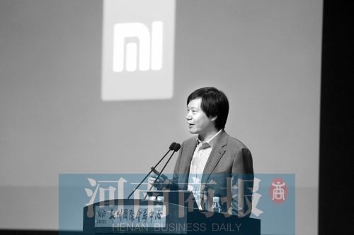 小米科技董事長(zhǎng)雷軍說(shuō)，互聯(lián)網(wǎng)思維就七個(gè)字：專注、口碑、極致、快