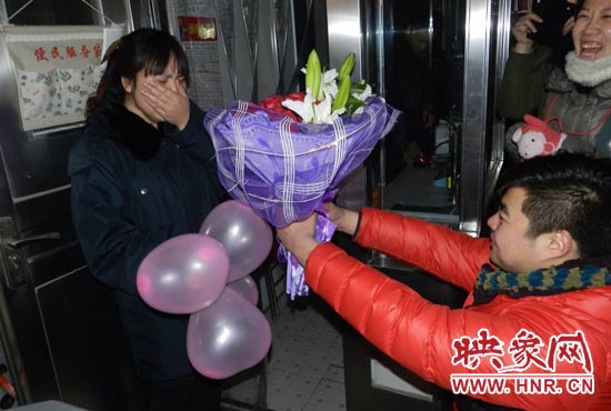 “嫁給我吧，我要愛你一生！”