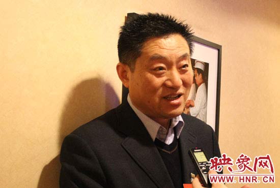 全國人大代表、輝縣市孟莊鎮(zhèn)南李莊村黨支部書記范海濤