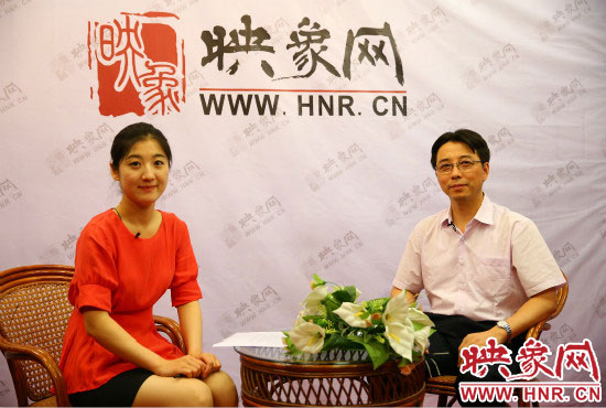 南京大學河南招生組負責人武港山教授做客映象網(wǎng)2014高招“名校面對面”系列視頻訪談。