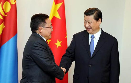 去年9月12日，國家主席習(xí)近平在比什凱克會見蒙古國總統(tǒng)額勒貝格道爾吉。 新華社記者謝環(huán)馳攝