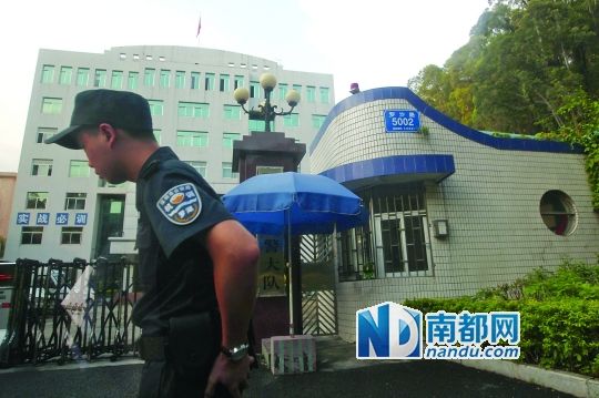 　中標(biāo)的美發(fā)公司注冊(cè)地點(diǎn)就在羅湖公安分局巡警大隊(duì)里面。