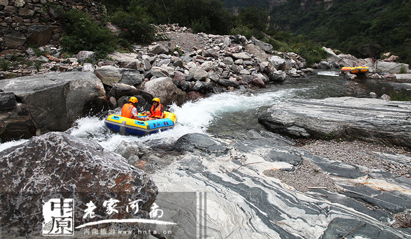 這個(gè)夏天,到關(guān)山、八里溝漂流戲水爽“到家”了