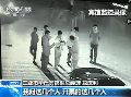 實(shí)拍市容執(zhí)法大隊領(lǐng)導(dǎo)停車遭拒叫人貼罰單