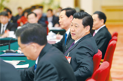 2014年3月9日，習(xí)近平參加十二屆全國人大二次會(huì)議安徽代表團(tuán)的審議。